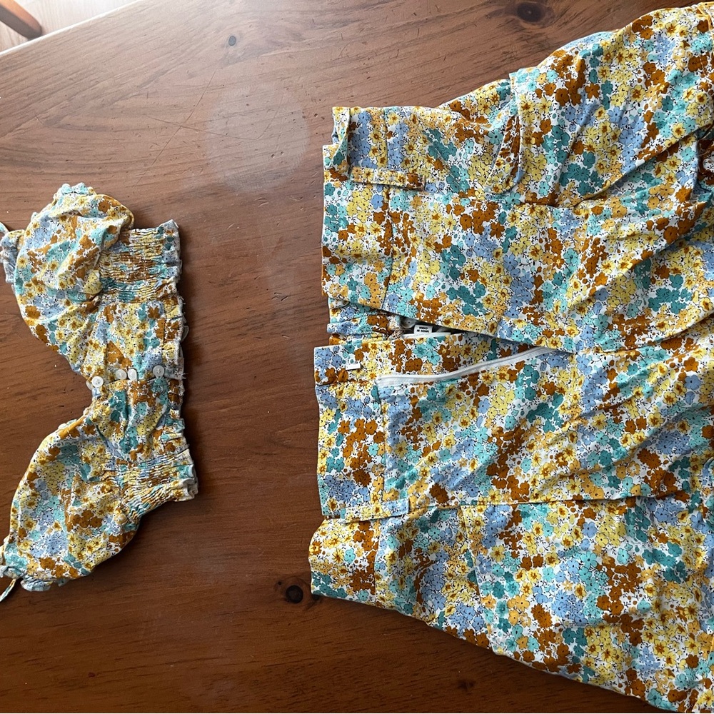 Molly Bracken lili sidonio Set
